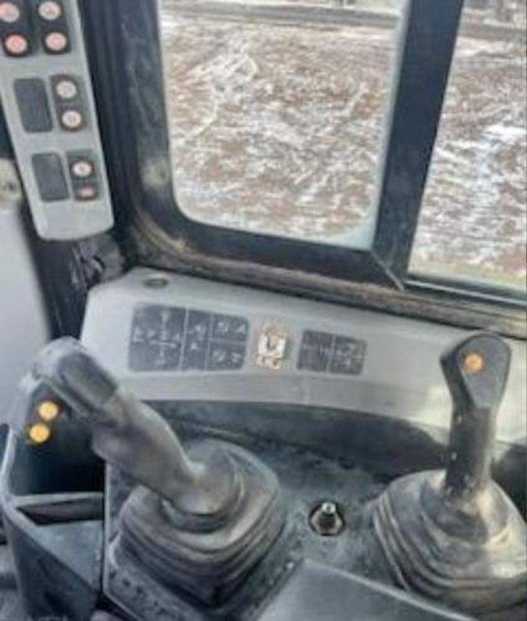 Used 2018 CATERPILLAR D6T LGP