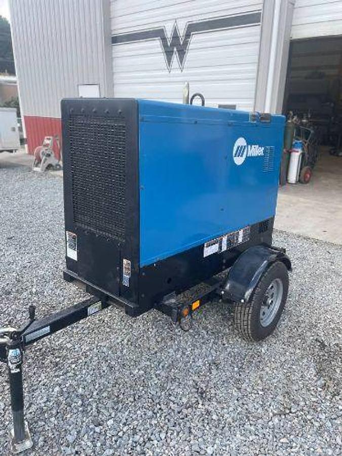 Used 2022 Miller Big Blue 500 Pro Towable Generator
