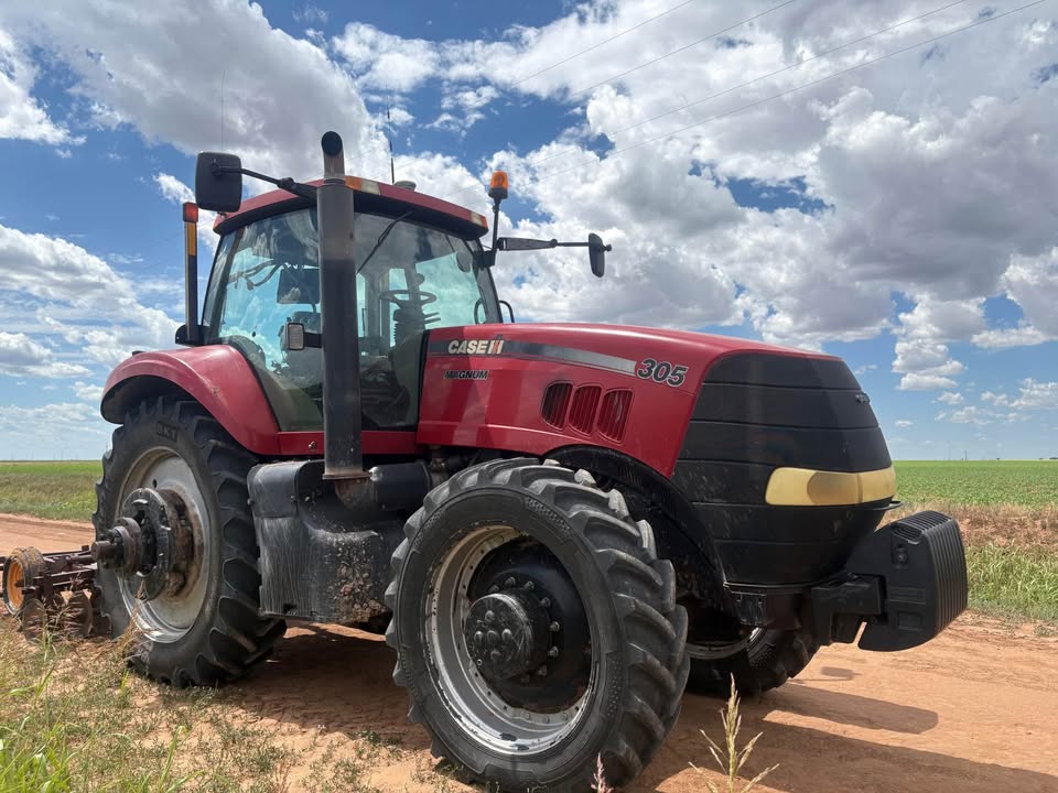 Used 2007 CASE MAGNUM 305