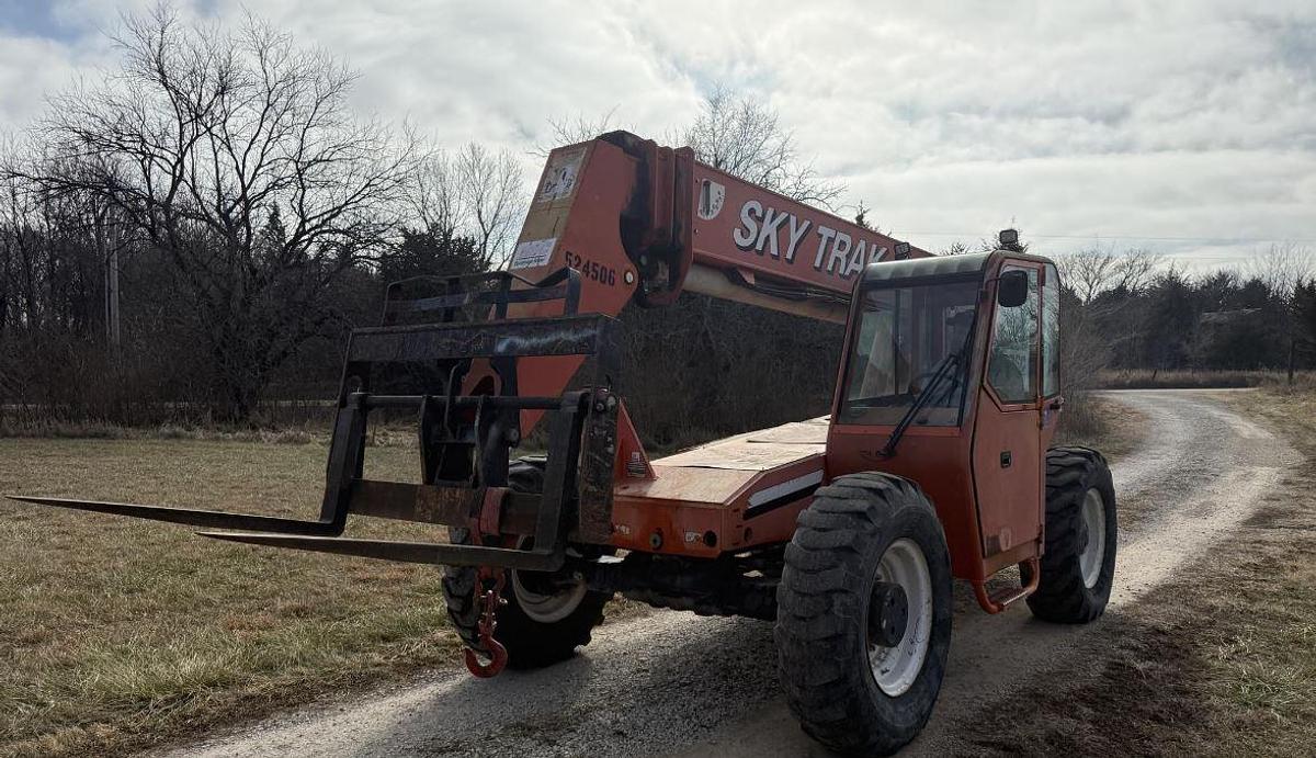 Used 2005 Sky Trak 8042 Legacy