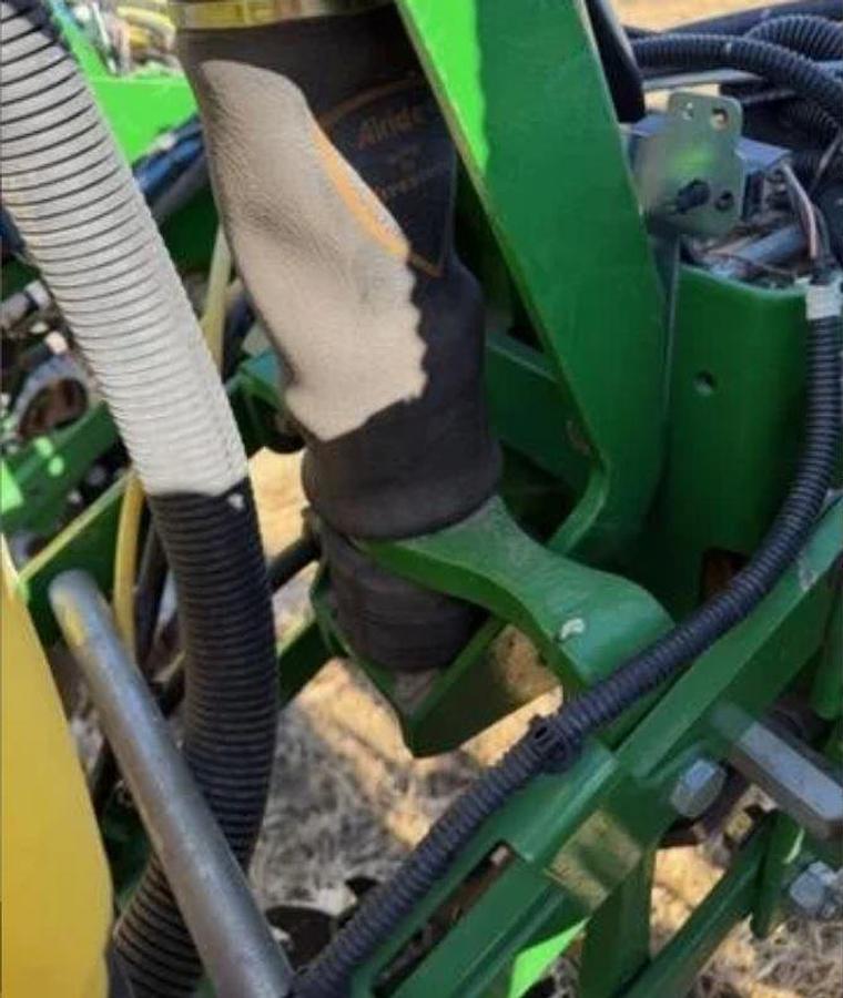 Used 2015 John Deere 1725