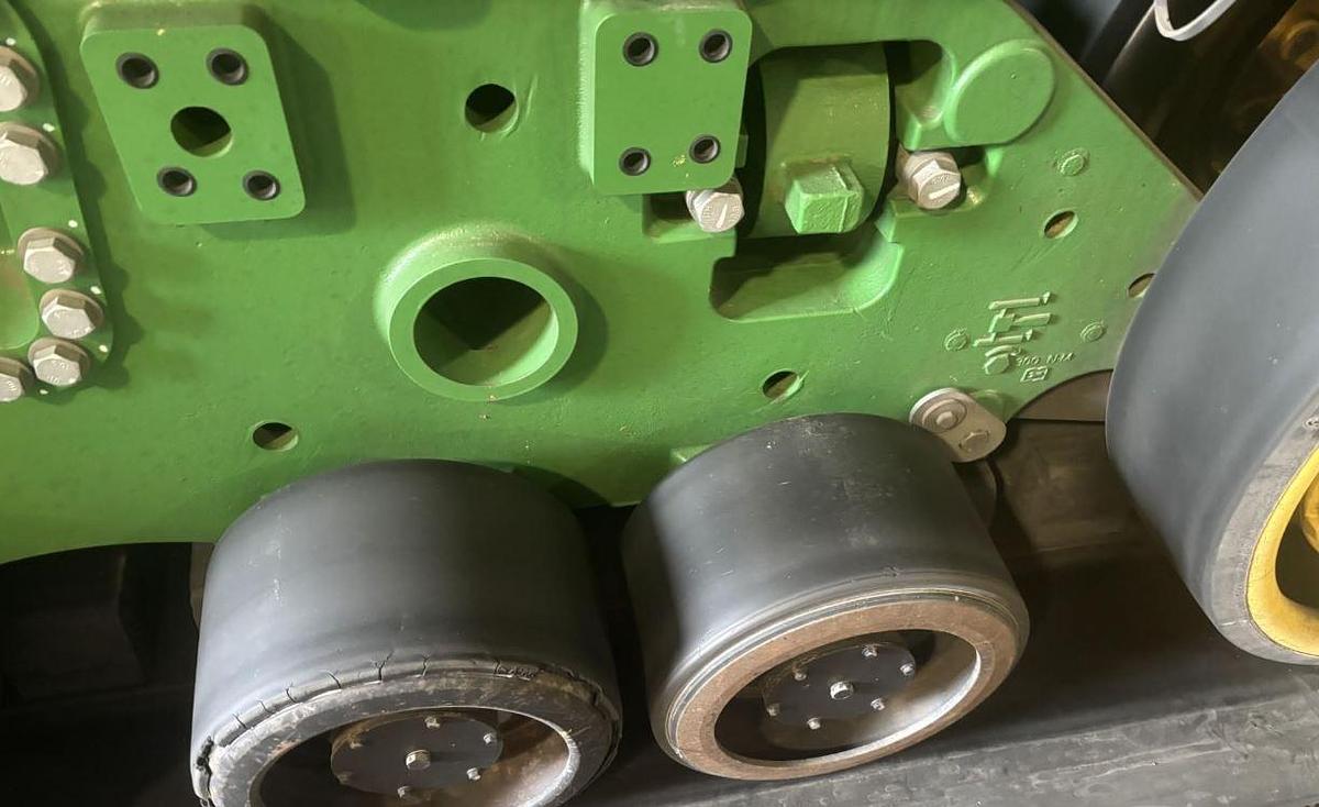 Used 2012 JOHN DEERE 9510RT