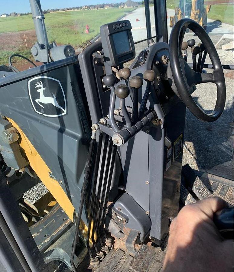 Used 2011 DEERE 672G (Remanufactured 2017)