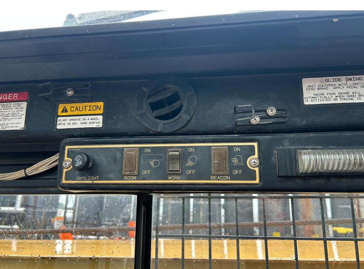 Used 1998 Grove RT635C Terrain Crane