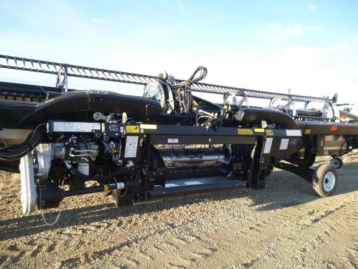 Used 2025 MacDon FD235 Headers