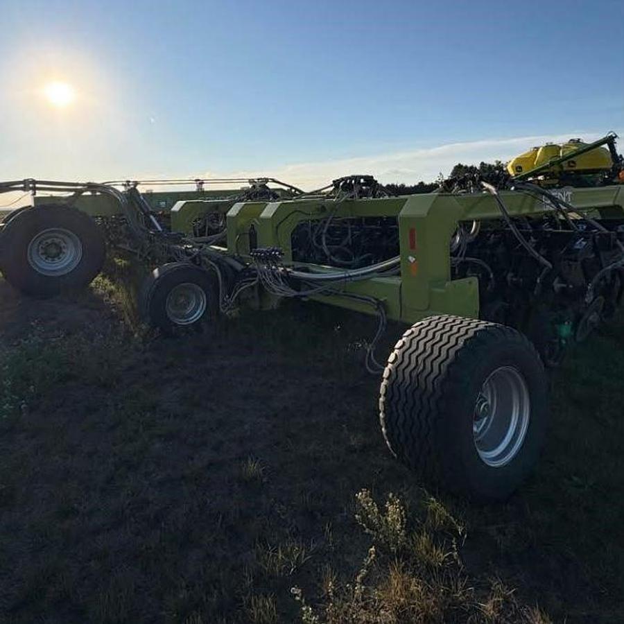 Used 2024 K-HART SPYDER 60 Air Seeder