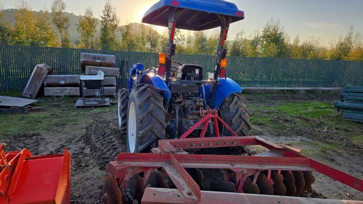 Used 2018 NEW HOLLAND Workmaster 70