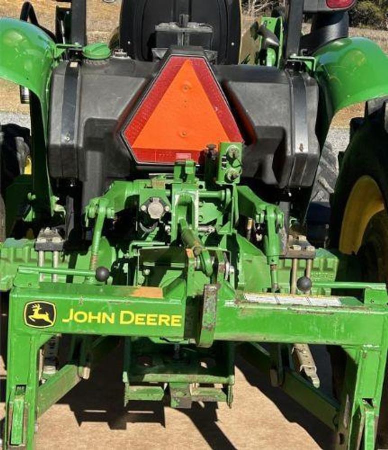 Used 2018 John Deere 5075E