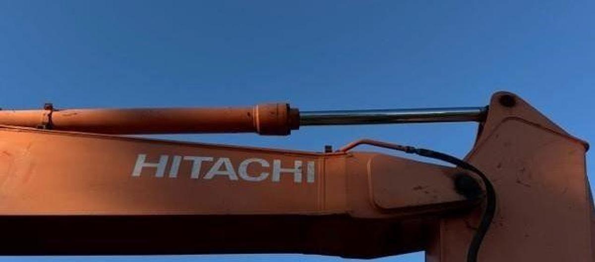 Used 2006 HITACHI EX200 LC Excavator