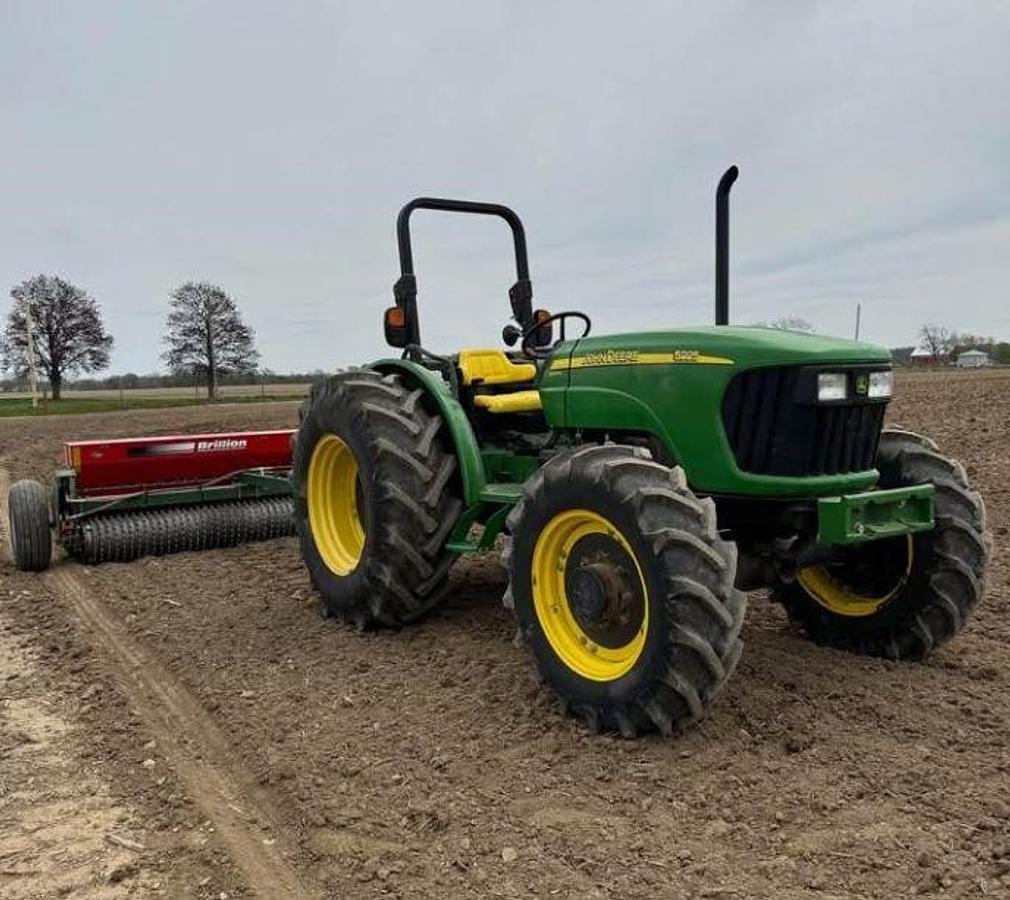 Used 2006 JOHN DEERE 5225