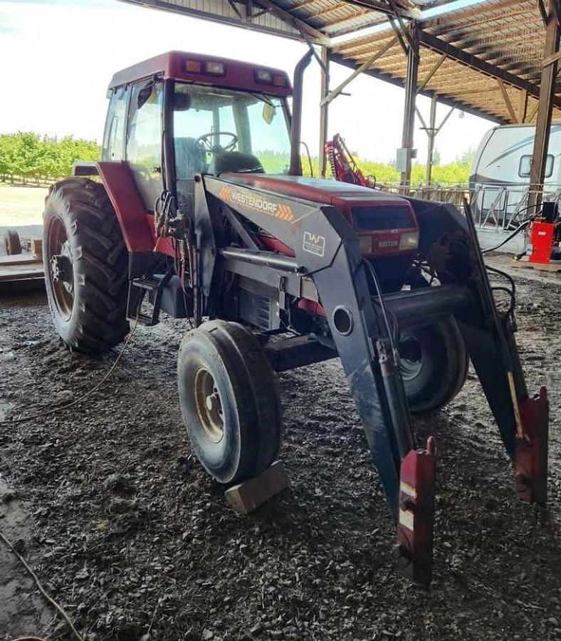 Used 1993 Case IH 5140 Tractor