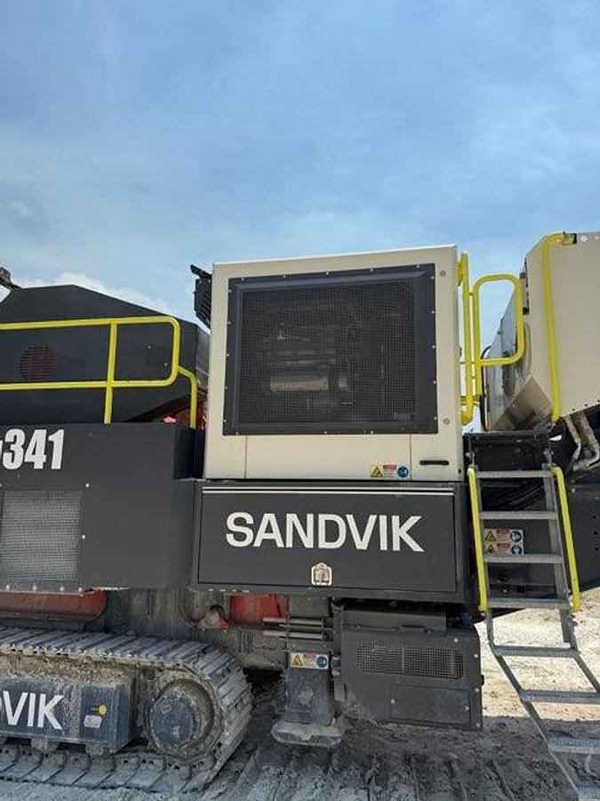 Used 2022 Sandvik Jaw Crusher
