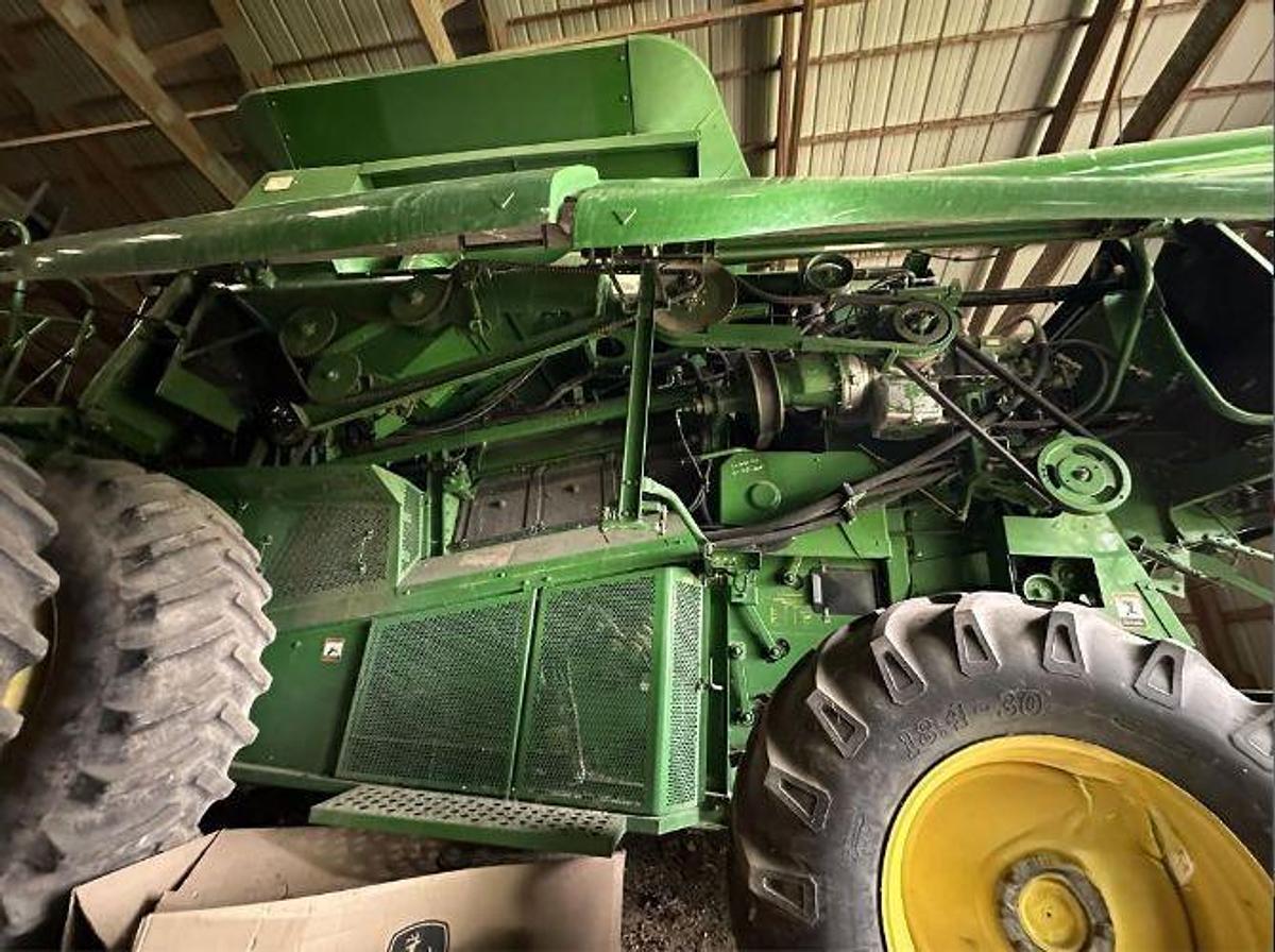 Used 2002 JOHN DEERE 9750 STS