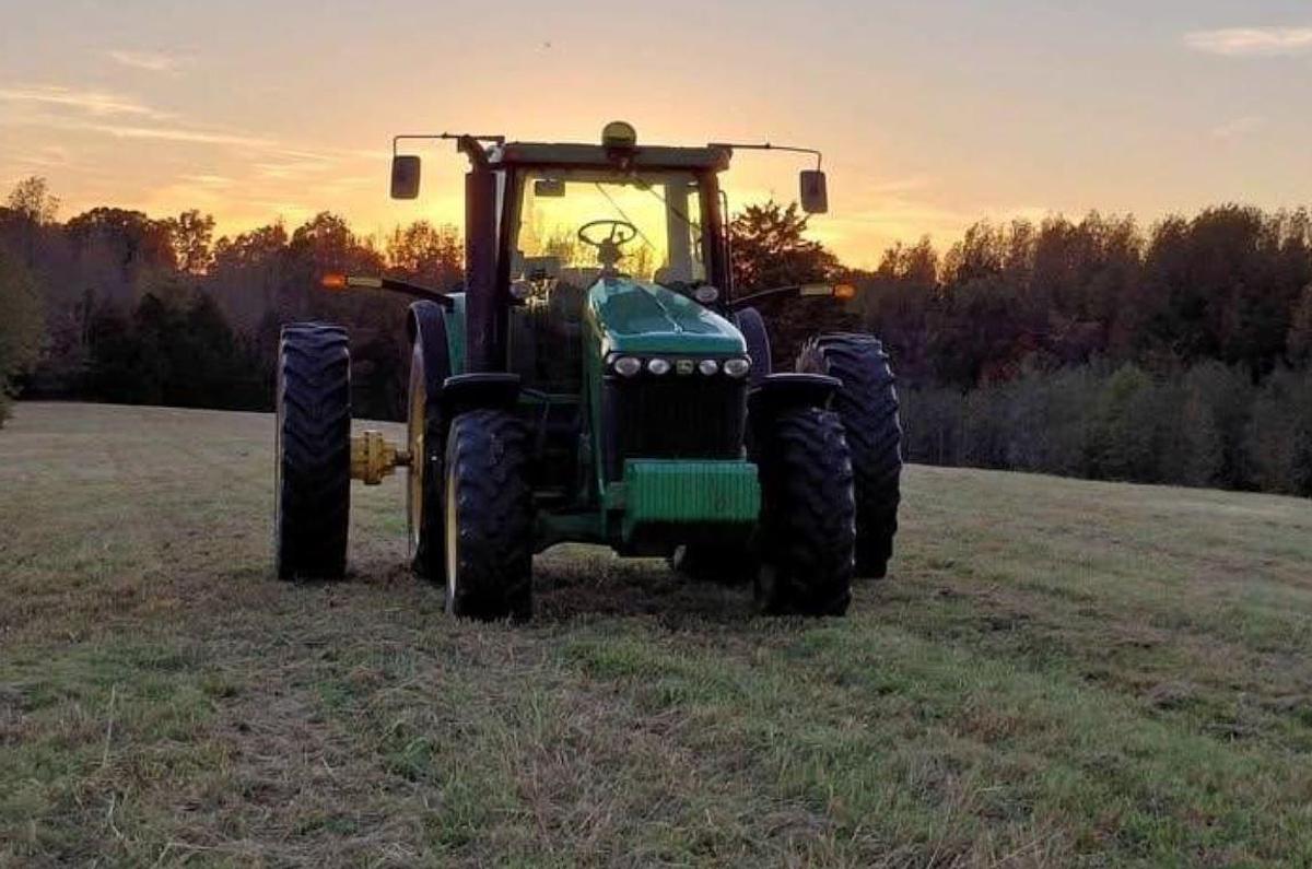Used 2005 JOHN DEERE 8320