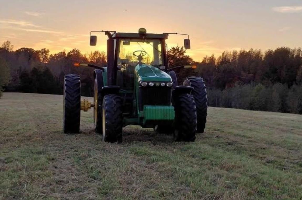 Used 2005 JOHN DEERE 8320