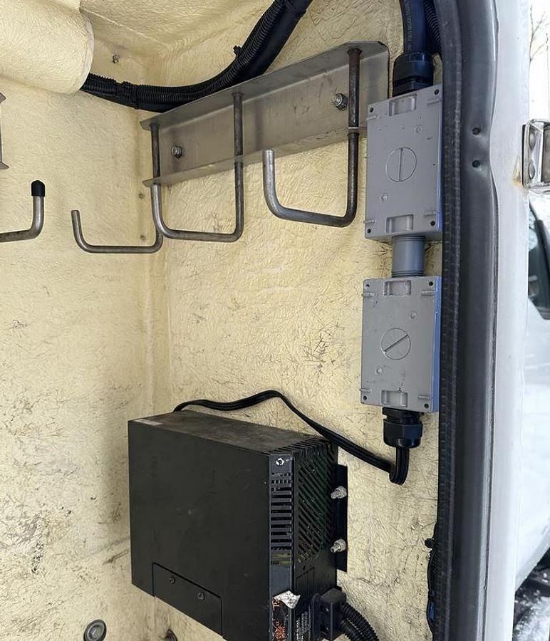 Used 2012 ALTEC AT200A MOUNTED ON 2012 FORD F450 SD