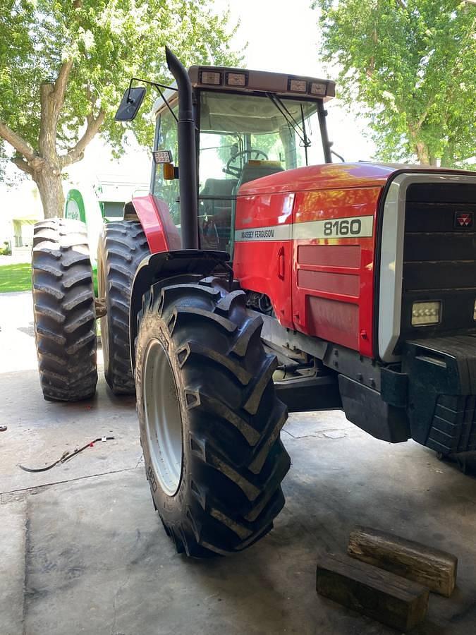 Used 1996 Massey Ferguson  8160