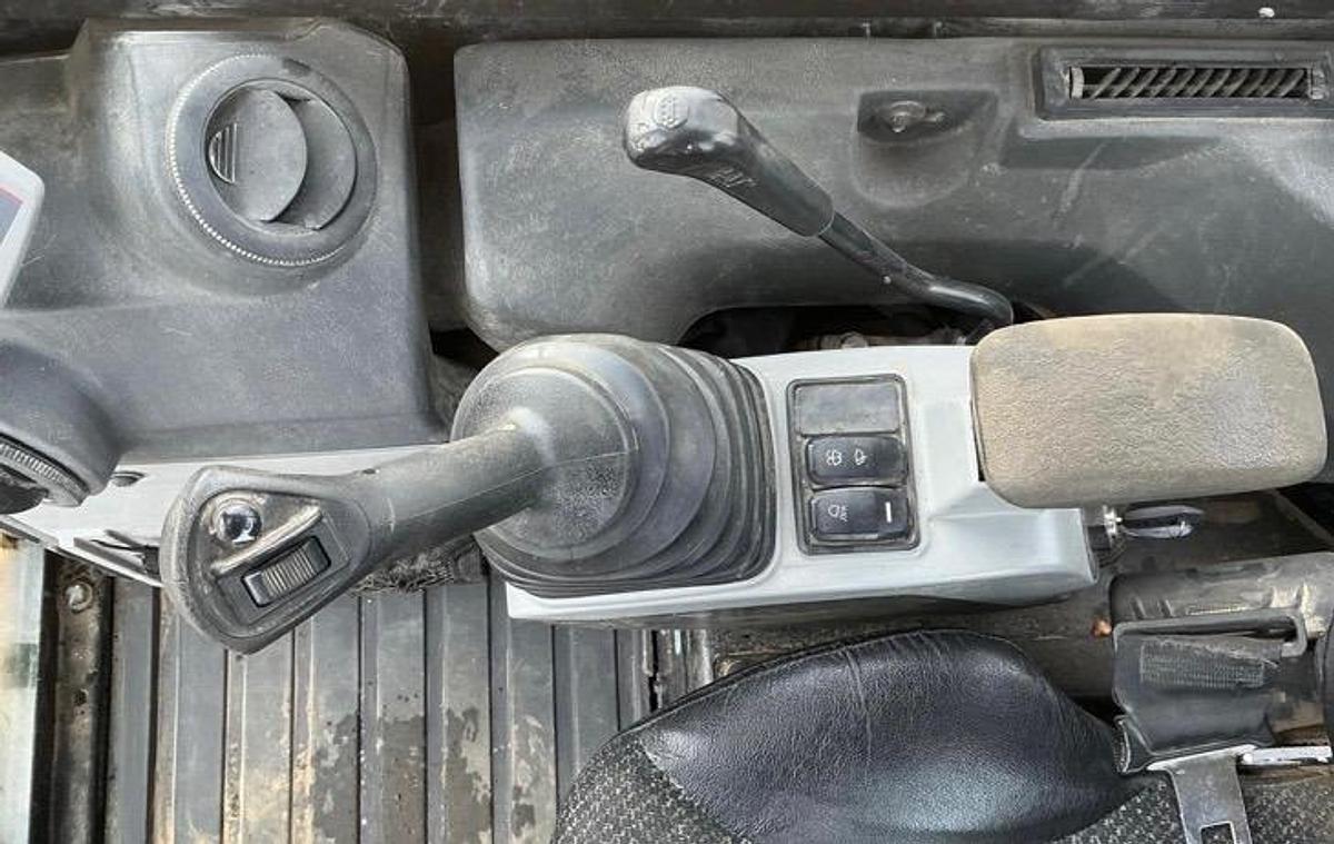 Used 2019 Caterpillar 305E2 Mini Hydro Excavator