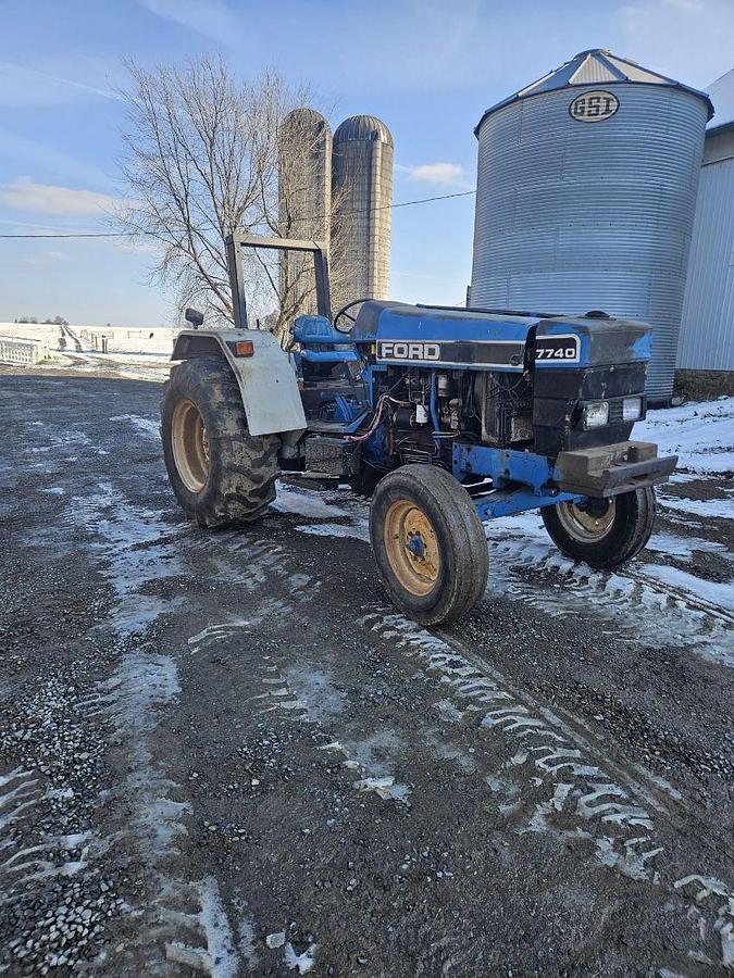 Used 1995 Ford 7740 Tractor