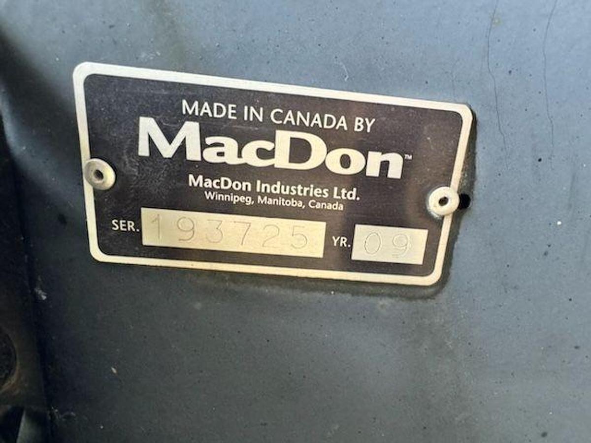 Used 2009 MAC DON D60-S Header