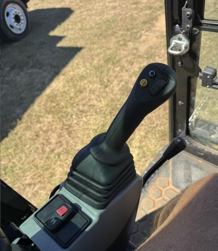 Used 2023 Caterpillar 302 CR