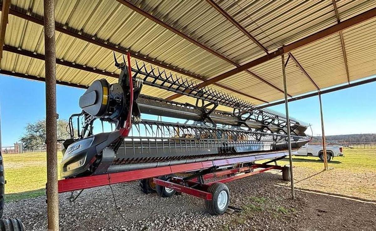 Used 2024 Gleaner 9335 Platform Header