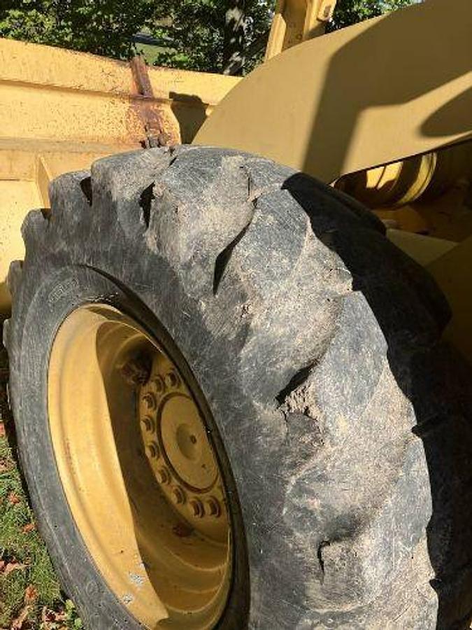 Used 1990 John Deere 544E