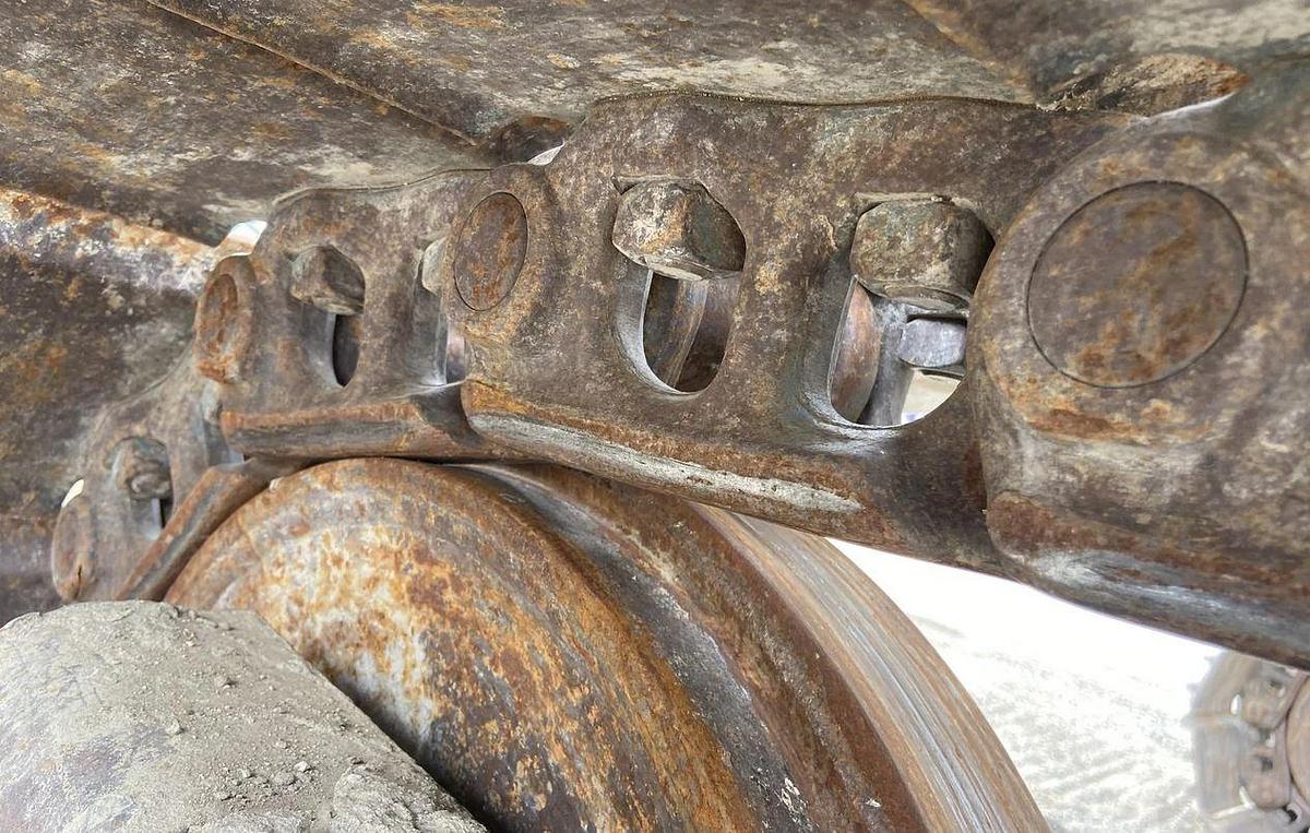 Used 1996 CASE 9040B Excavator