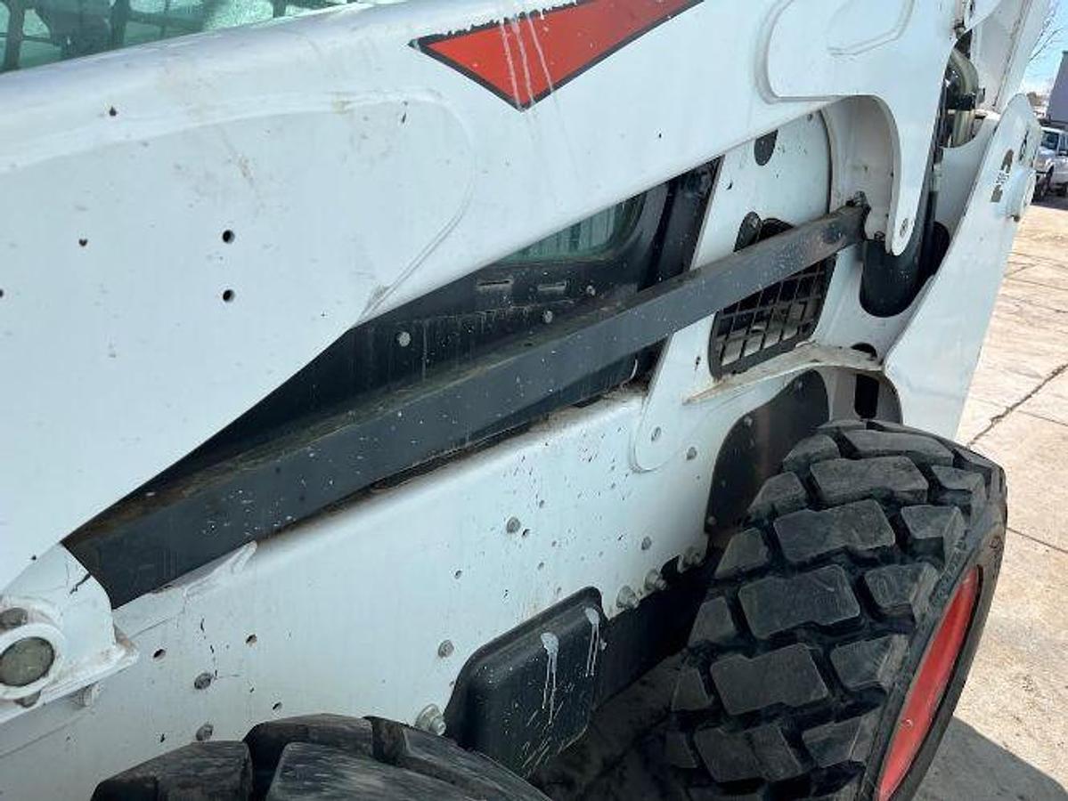 Used 2019 BOBCAT S740