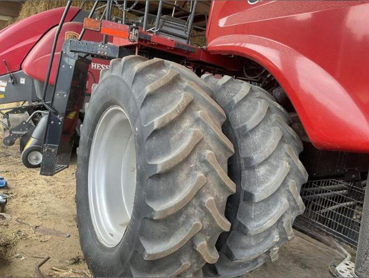 Used 2013 Case IH 8230