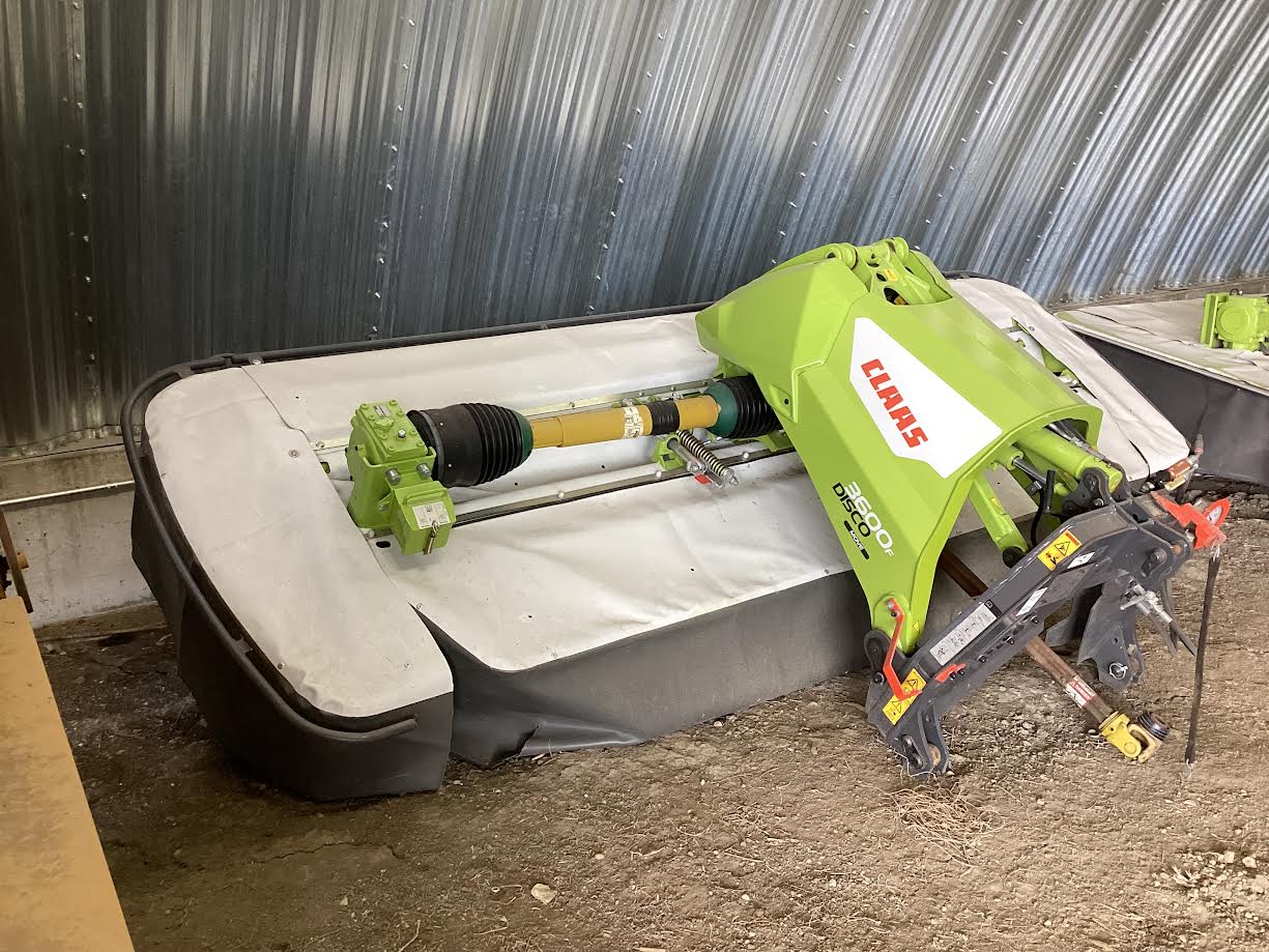 2022 Claas 3600 F Disco and 1100 Trend Disc Mower