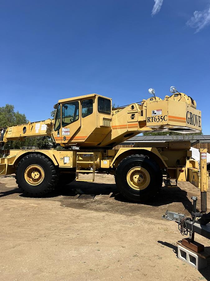 Used 1998 Grove RT635C Terrain Crane