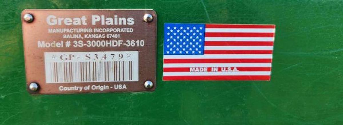 Used 2017 GREAT PLAINS 3S3000HD Grain Drill
