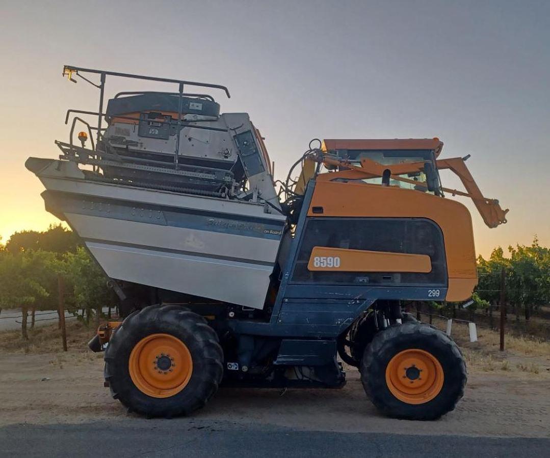 Used 2009 PELLENC 8590 Grape Harvester