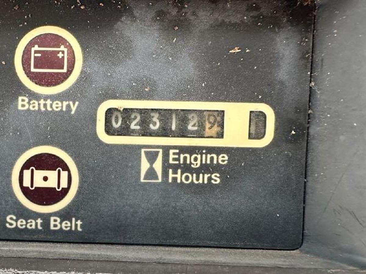 Used 1999 Case 1840 Skid Steer