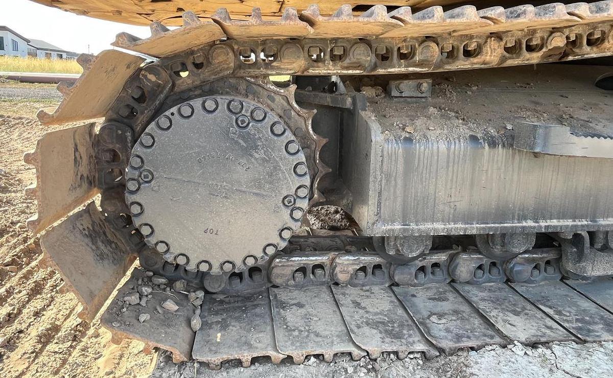 Used 2014 KOMATSU PC360LC-10