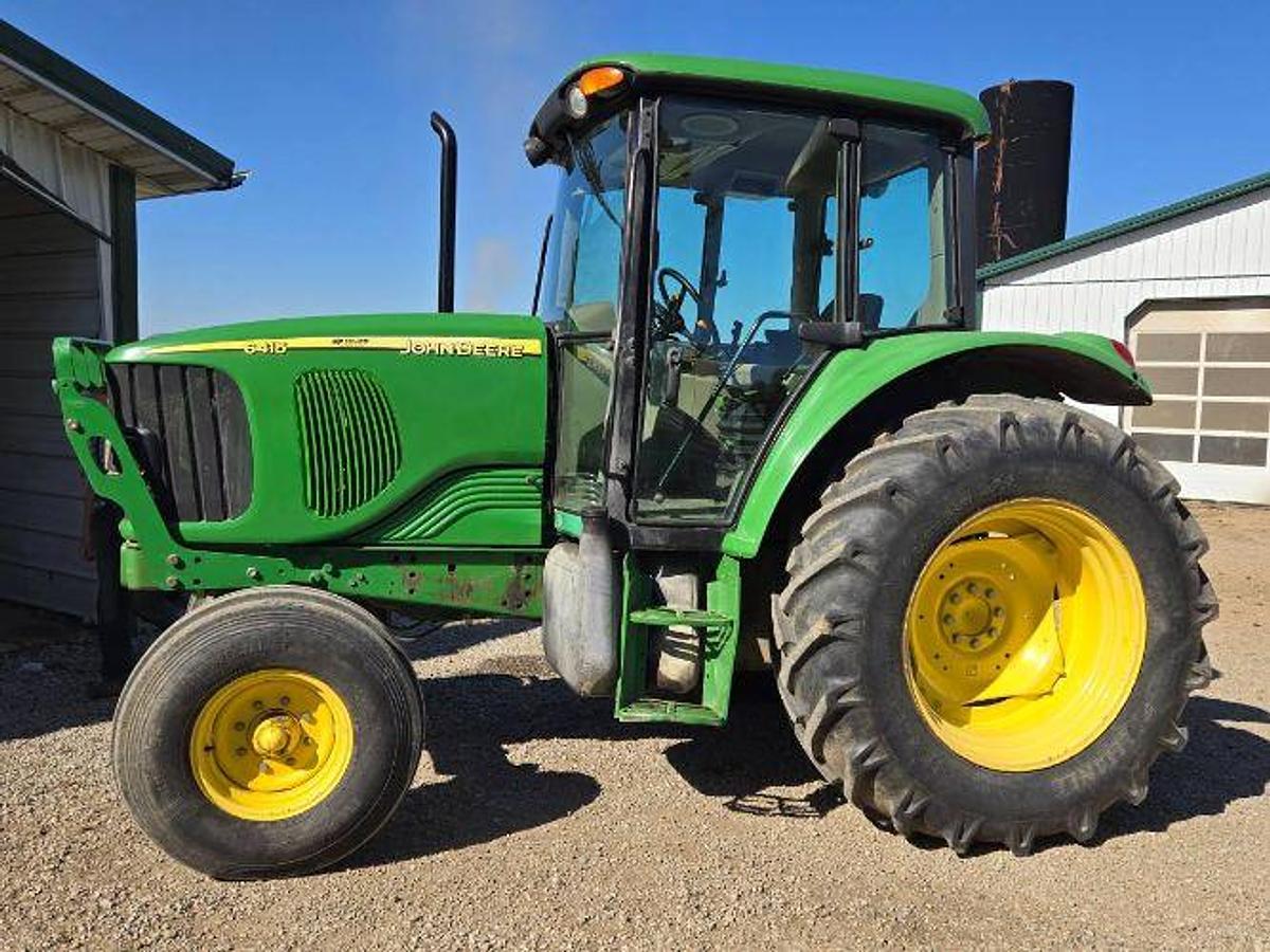 Used 2006 JOHN DEERE 6415 Tractor