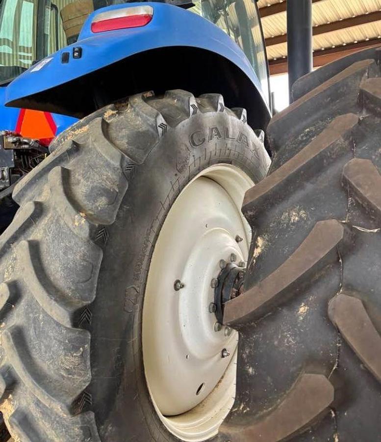 Used 2007 NEW HOLLAND  TG245