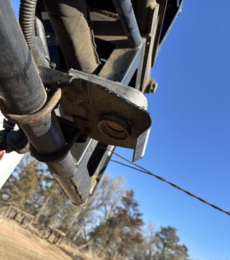 Used 2013 JOHN DEERE 4940 Mounted Sprayer