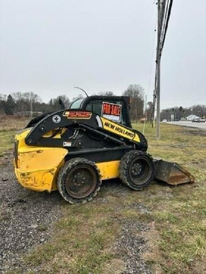 Used 2014 New Holland L225