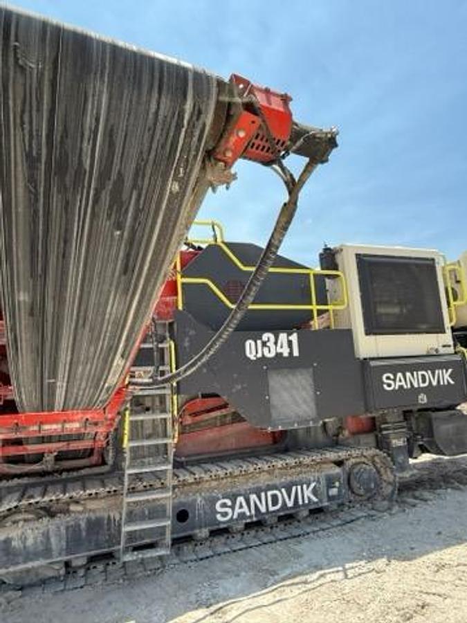 Used 2022 Sandvik Jaw Crusher