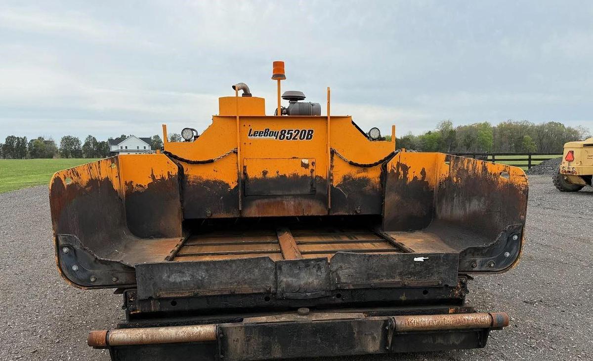Used 2020 LeeBoy 8520B Paver