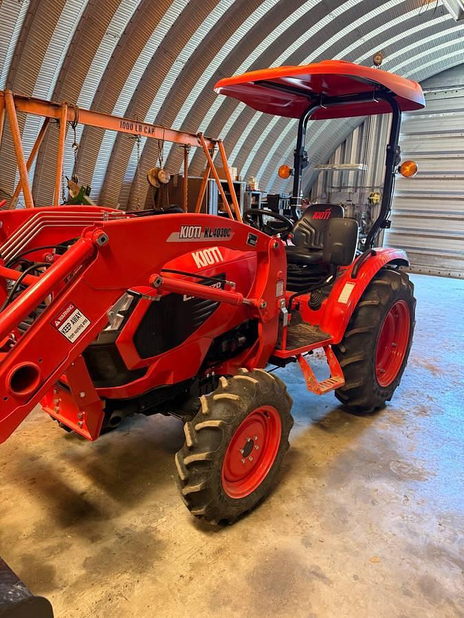 Used 2024 KIOTI CK3520SE Tractor