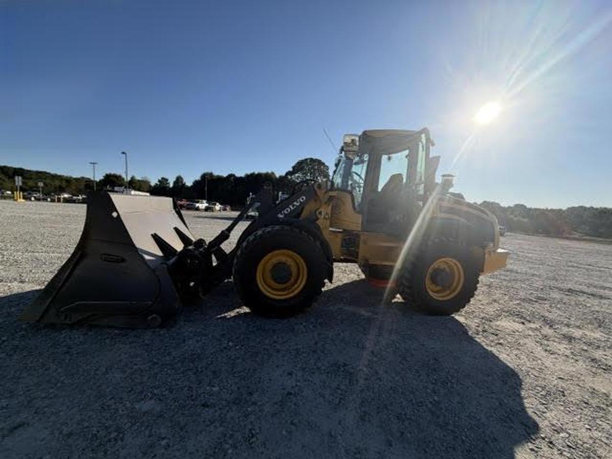 Used 2024 Volvo L50h