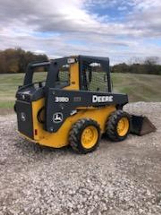 Used 2011 Deere 318D