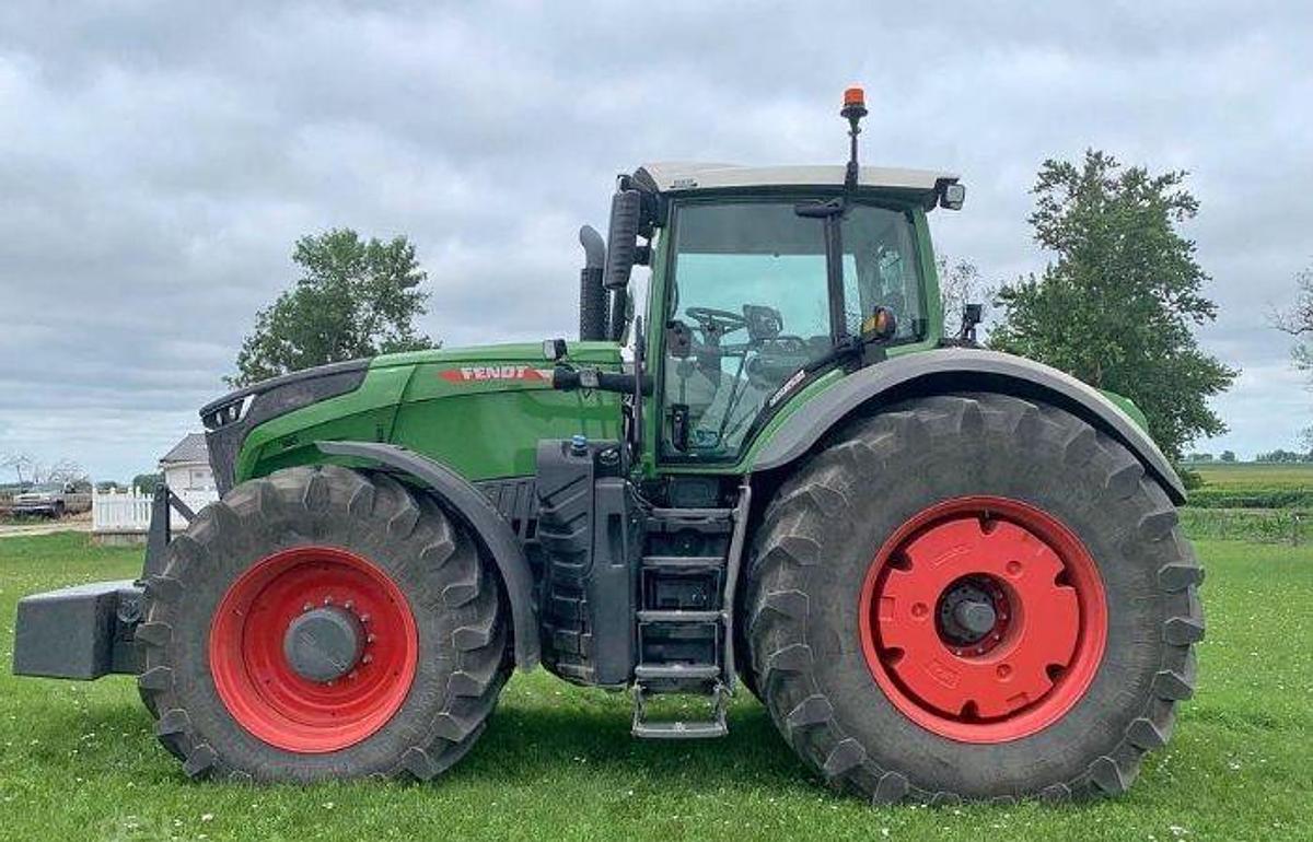 Used 2021 Fendt 1046 Vario