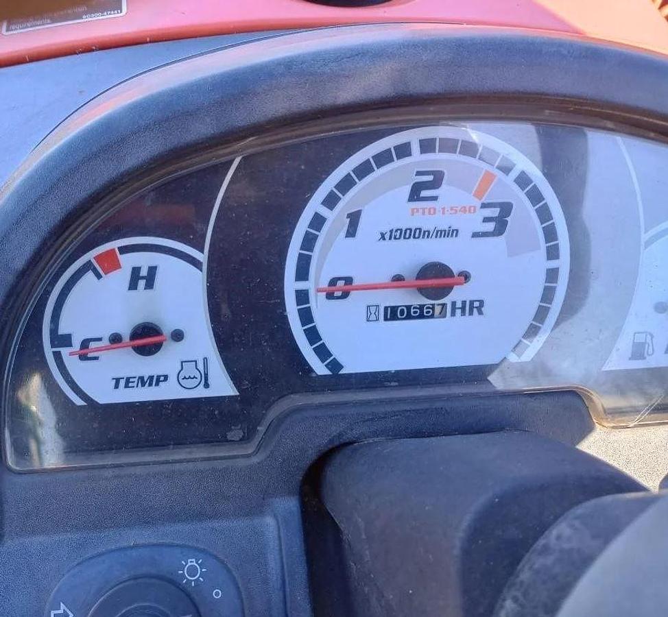 Used 2011 KUBOTA B2920