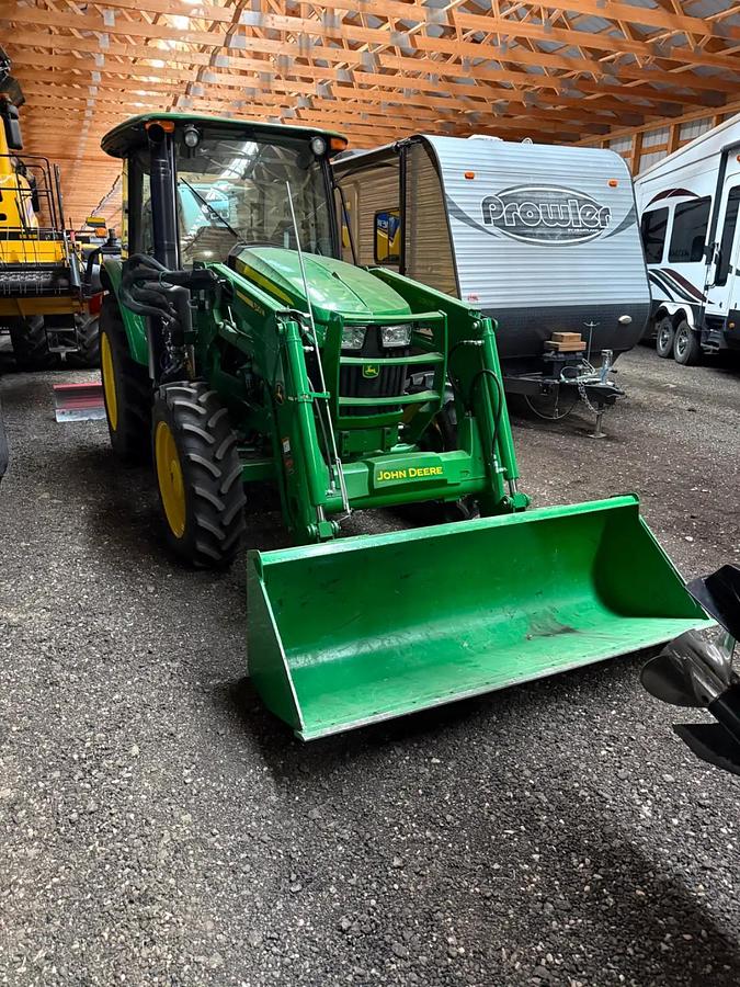 Used 2023 John Deere 5090E