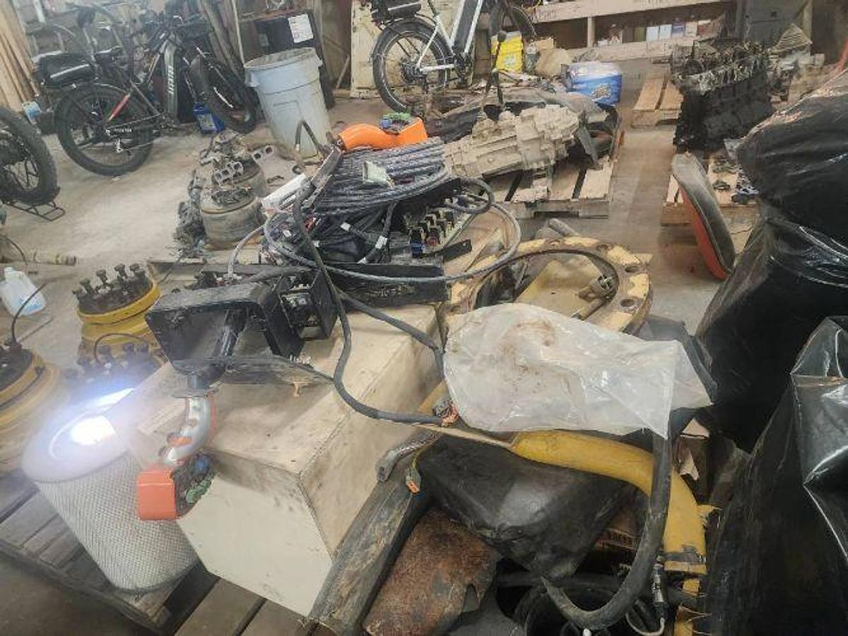 Used 2000 Rogator 1254