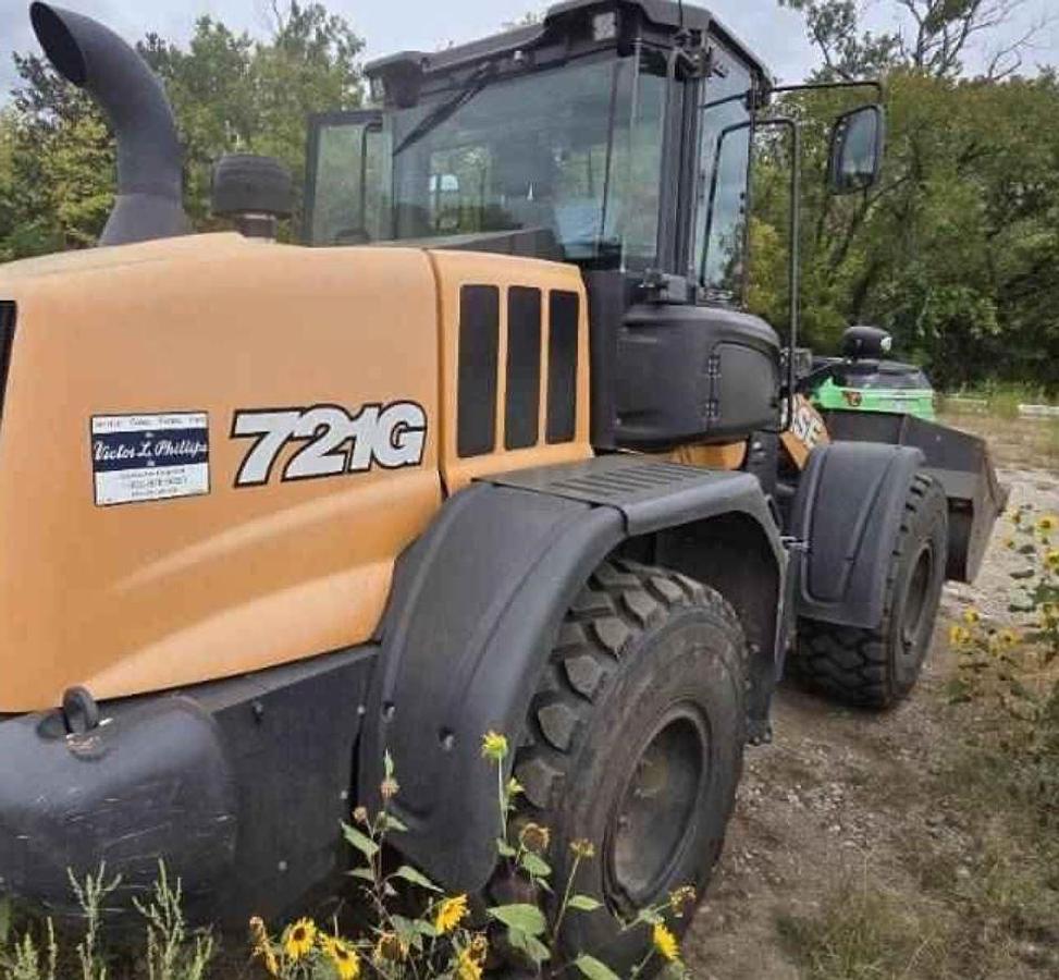 Used 2019 Case 721G